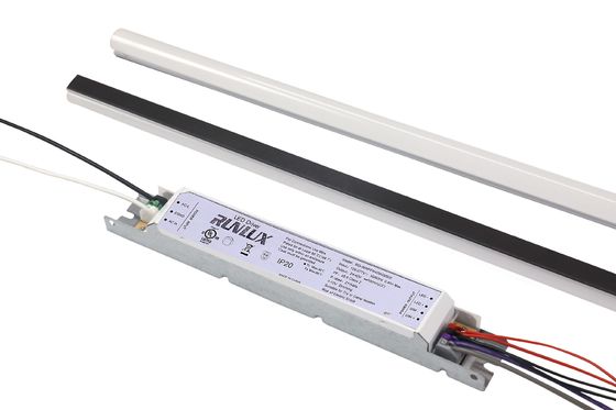 Instalación rápida Kit de adaptación lineal Ahorro de energía Atemorizante luz magnética LED con 5-