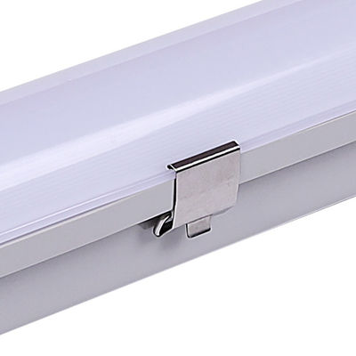 Almacenamiento en frío Industrial IP66 IK10 5FT 55W Tri-Proof Low Bay LED