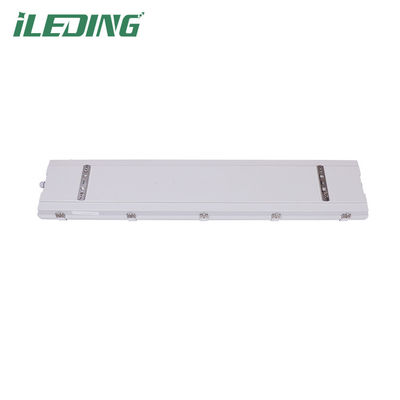 120-347V LED Tri Proof Light para almacén 4FT 8FT LED lineal de vapor estrecho y alta bahía