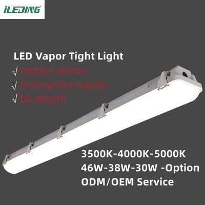 4FT Taller LED Vapor Tight Garage Light Fixture Temperatura de color de luz diurna y clasificación de impermeabilidad IP66
