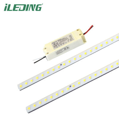 160lm/w Material magnético 2' X 4' Troffer Kit de adaptación lineal para el conductor de montaje magnético