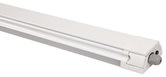 Instalación de iluminación de garaje de vapor LED 4FT a prueba de agua para estacionamiento y almacén de distribución