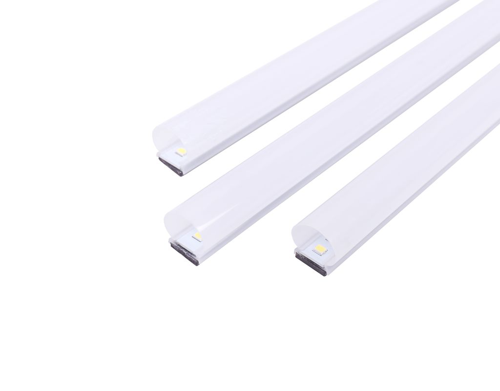 Kit de adaptación lineal magnético LED 3CCT para 2x4 Troffer Light 46W 4 tiras 4FT