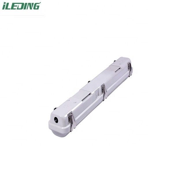 85 CRI LED Vapor Tight Garage Light Fixture Intercambiable 2FT Tri-proof Light para talleres IP66 a prueba de agua